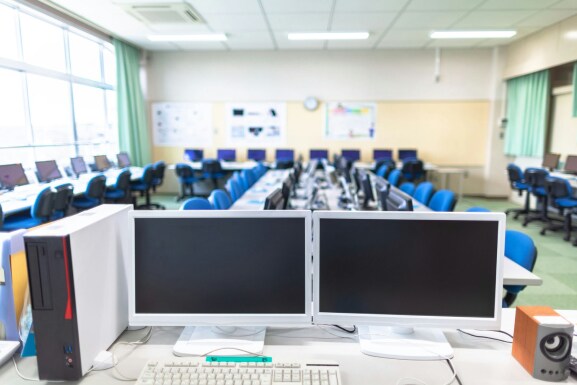 ANSUL offers a wide range of portable extinguishers and spill control products designed for Schools and Universities